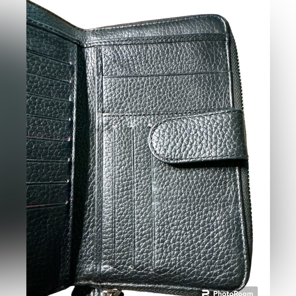 Tous Black Leather Zippered Wallet 7.5” X 4” - Picture 8 of 8